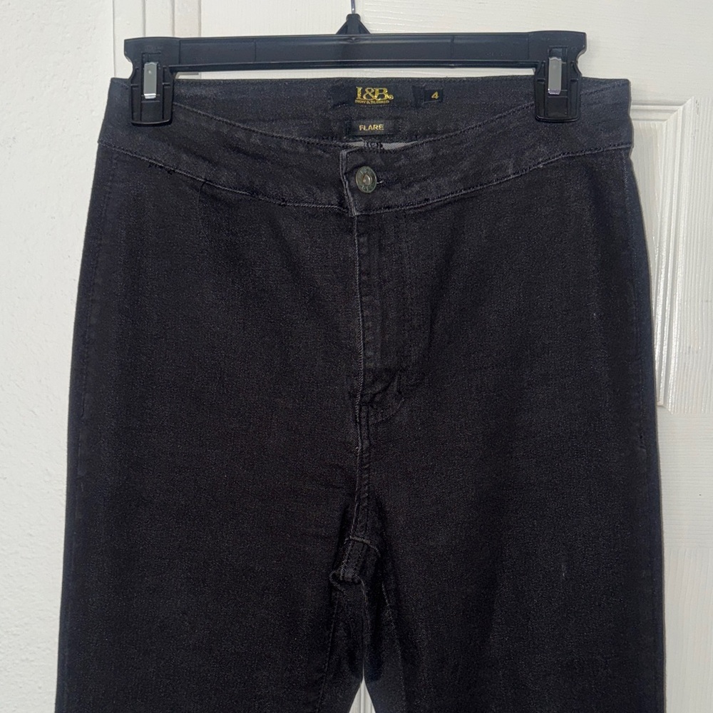 L & B Flare jean